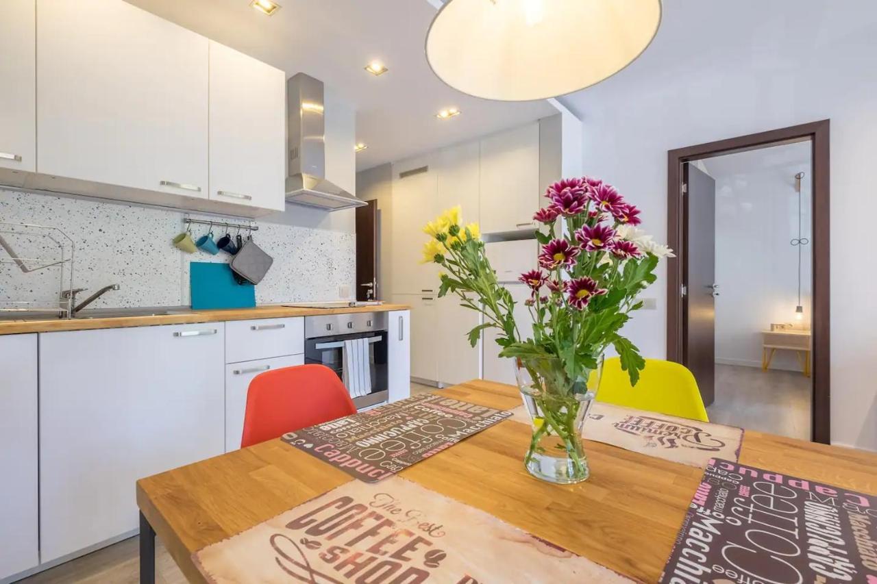 Quiet & Airy Modern Apt. Top Centre Free Parking Sofia Exterior foto