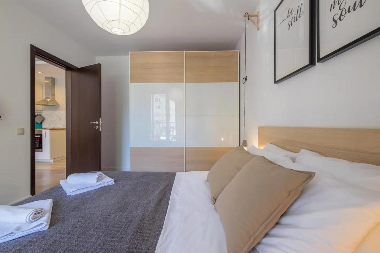 Quiet & Airy Modern Apt. Top Centre Free Parking Sofia Exterior foto